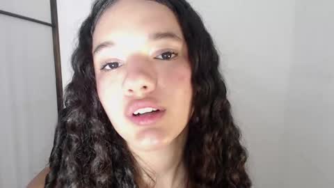 Zaira Pussy extreme online show from October 2025 04:29:02 PM