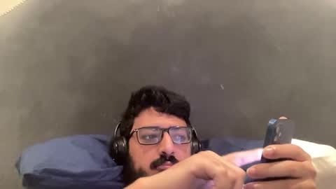 Snapshot of zakariyarashid545 chatting on October 2025 09:03:02 PM Zak27 online show from October 2025 09:03:02 PM