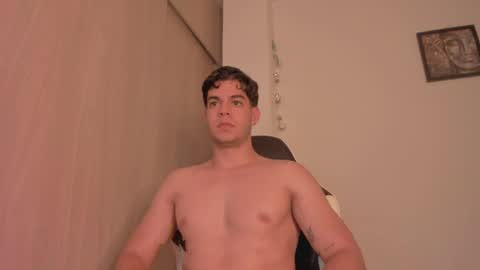 Snapshot of zamir_scott chatting on April 2026 10:44:01 PM zamir online show from April 2026 10:44:01 PM