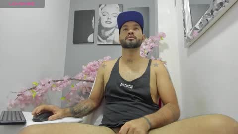 zane_cross online show from October 2025 11:32:02 AM