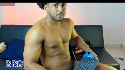 Zane Lux online show from May 2026 02:12:01 PM