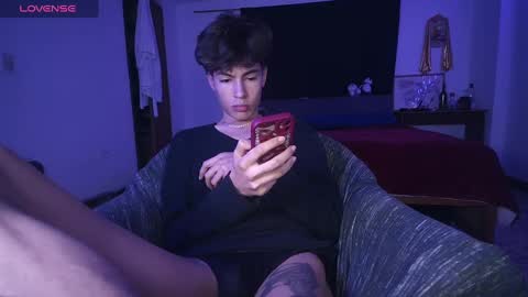 Tiiago Mallz online show from February 2025 05:33:01 AM