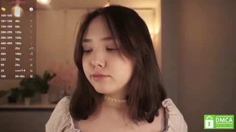 Snapshot of zara_shine chatting on December 2025 04:17:02 AM Criss online show from December 2025 04:17:02 AM