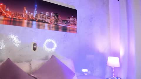 ZaraQuiinn online show from February 2026 02:36:01 PM