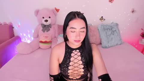 Snapshot of zaratorres_ chatting on March 2026 11:28:02 AM Zara online show from March 2026 11:28:02 AM