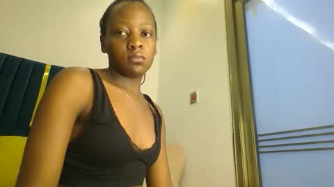 Snapshot of zariah011 chatting on February 2026 07:24:02 PM zariah online show from February 2026 07:24:02 PM