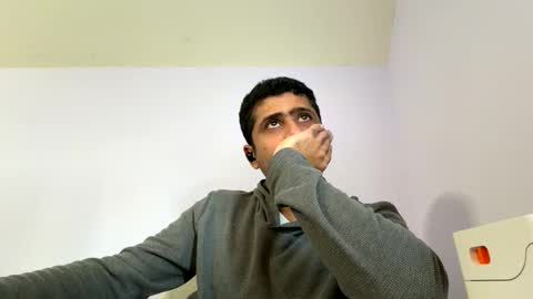 Snapshot of zee20241 chatting on January 2026 01:48:02 PM zee20241 online show from January 2026 01:48:02 PM