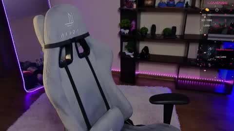 Snapshot of zelda_1 chatting on February 2026 03:35:02 PM Zelda online show from February 2026 03:35:02 PM