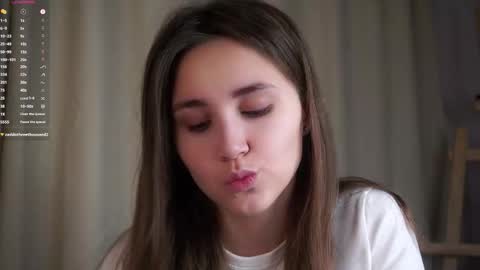 Emilia online show from November 2025 01:17:02 AM