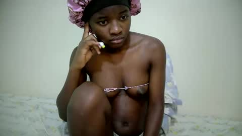 Snapshot of zellah chatting on April 2026 09:50:01 PM zellah online show from April 2026 09:50:01 PM