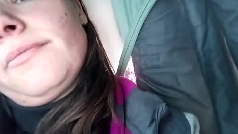 KENDAL Kaylee online show from January 2025 10:43:02 PM