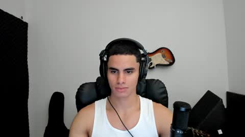 zenzhu online show from April 2026 11:21:03 PM