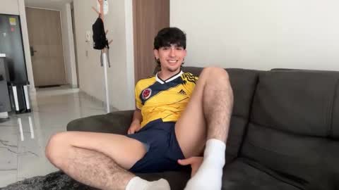 Zenn online show from January 2026 08:36:01 PM