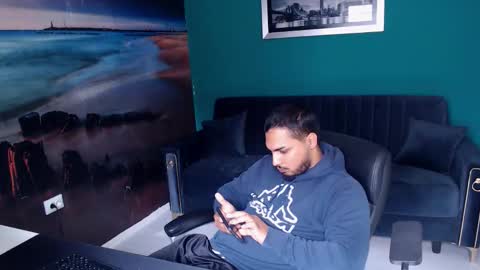 zenobaro online show from October 2025 07:31:01 AM