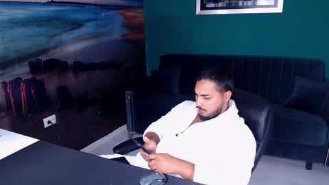 zenobaro online show from October 2025 07:09:02 AM