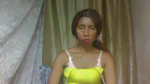 zeolineess online show from November 2025 04:19:01 PM