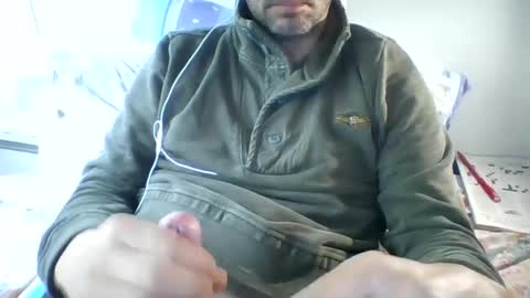 Snapshot of zeus00811 chatting on March 2025 10:54:02 AM zeus online show from March 2025 10:54:02 AM