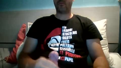 Snapshot of zeus00811 chatting on September 2025 05:12:01 AM zeus online show from September 2025 05:12:01 AM