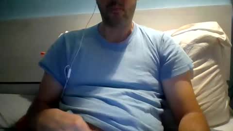 Snapshot of zeus00811 chatting on October 2025 05:26:02 AM zeus online show from October 2025 05:26:02 AM