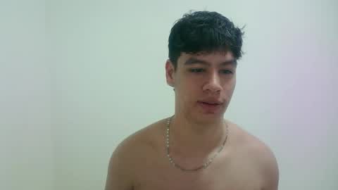 zeus_183 online show from February 2026 06:21:01 AM