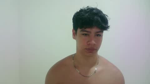 zeus_183 online show from May 2026 12:39:01 AM