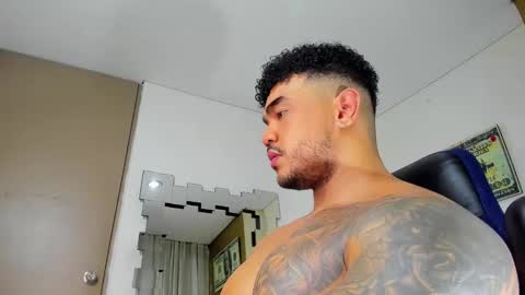 zeus strong online show from March 2025 12:00:01 AM