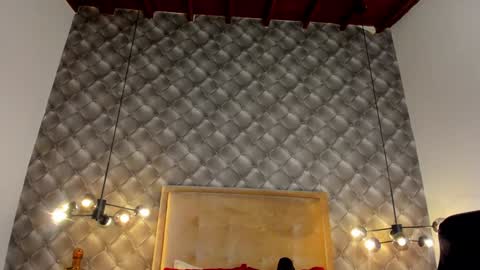 zeus online show from January 2025 11:49:02 AM