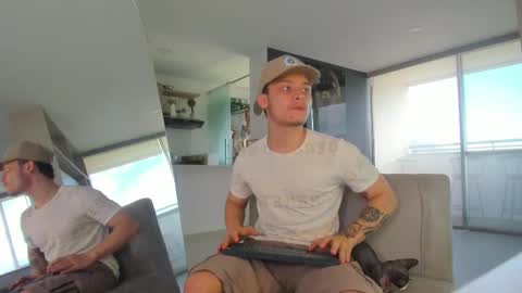 zeus online show from September 2025 07:59:02 PM