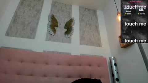 ZHAMIRA  ANDRES online show from March 2026 10:57:01 PM