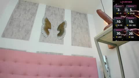 ZHAMIRA  ANDRES online show from April 2026 10:34:02 PM