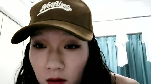 zhig01584 online show from June 2026 05:22:01 PM