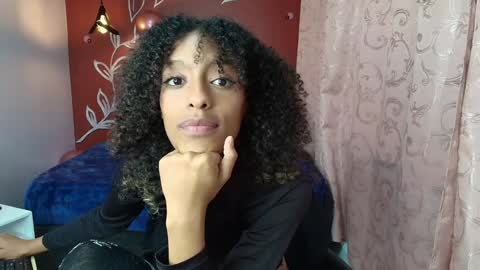 Zia Green online show from January 2025 06:47:01 PM