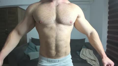 Snapshot of zkk123 chatting on October 2025 07:58:02 AM Zack Blitz online show from October 2025 07:58:02 AM