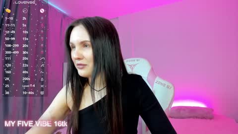 Zlata  Mon Tue Thu Fri Sun Sa GMT 3 0000pm - 0600pm  online show from February 2025 02:45:02 PM
