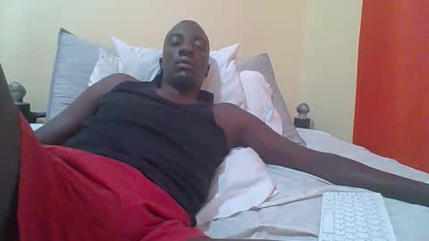 Zlatann2012 online show from December 2025 09:36:02 AM