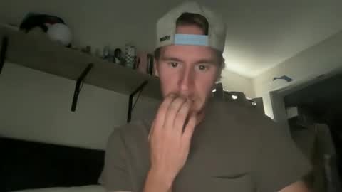 Snapshot of zmac0214 chatting on October 2025 04:24:02 PM Gregm0419 online show from October 2025 04:24:02 PM