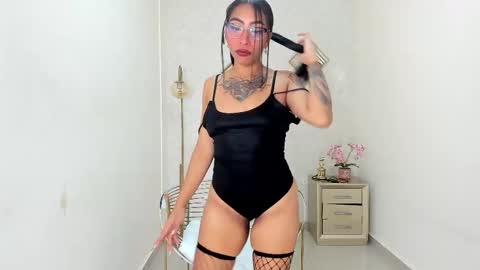 Snapshot of zoe_borgues chatting on February 2026 08:51:02 PM ZOE online show from February 2026 08:51:02 PM