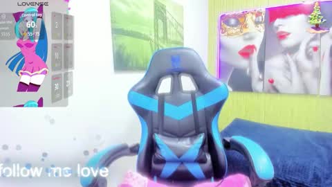 Snapshot of zoe_connor19 chatting on December 2025 09:56:02 PM Z O E online show from December 2025 09:56:02 PM