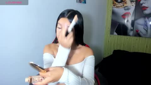 Snapshot of zoe_connor19 chatting on February 2026 12:30:02 PM Z O E online show from February 2026 12:30:02 PM