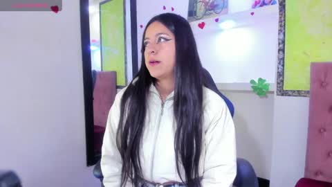 Z O E online show from April 2026 11:20:01 AM