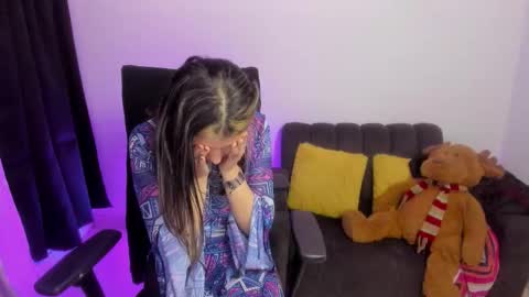 Snapshot of zoe_jeane_beker chatting on February 2026 09:07:01 PM ZOE online show from February 2026 09:07:01 PM