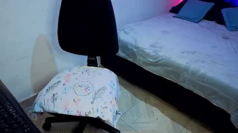 ZOE online show from March 2026 02:03:01 AM