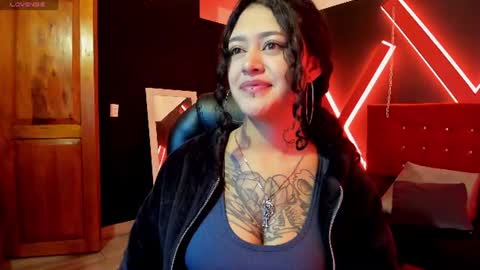 Snapshot of zoe_lara_34 chatting on July 2026 03:43:01 AM zoe online show from July 2026 03:43:01 AM