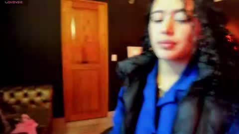 Snapshot of zoe_lara_34 chatting on July 2026 02:02:01 AM zoe online show from July 2026 02:02:01 AM