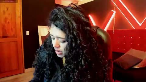 Snapshot of zoe_lara_34 chatting on July 2026 01:30:01 AM zoe online show from July 2026 01:30:01 AM
