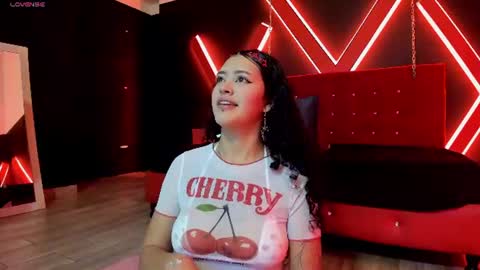 Snapshot of zoe_lara_34 chatting on July 2026 03:10:02 AM zoe online show from July 2026 03:10:02 AM