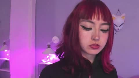 Snapshot of zoe_lynch_ chatting on October 2025 11:44:01 AM Zoe Lynch online show from October 2025 11:44:01 AM