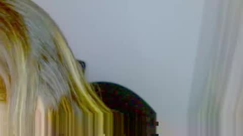 ZOE online show from October 2025 01:06:02 AM