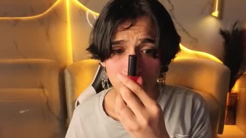 Zoe online show from December 2025 08:03:01 PM