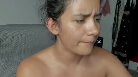 Snapshot of zoe_wattson chatting on May 2026 04:41:01 AM Zoe online show from May 2026 04:41:01 AM